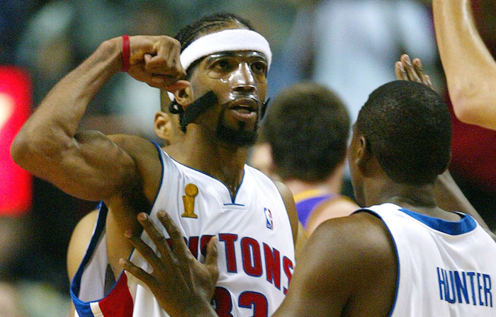 六号位后撤 六号位后撤